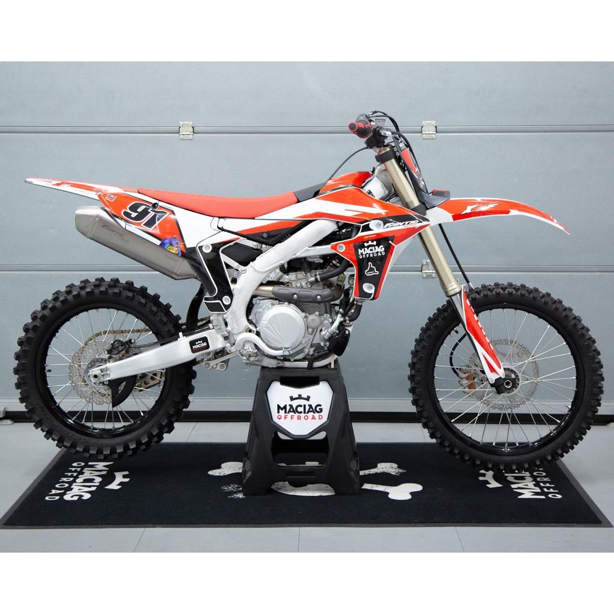 Fantic Motocross XXF 450 2022  Veicolo nuovo - Rosso-Bianco